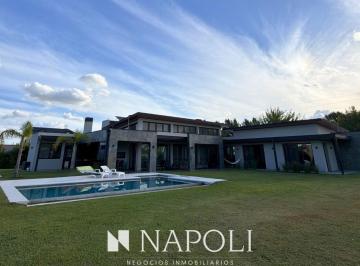 NNI-NNI-3768_2 · Venta de Casa en Fincas de San Vicente