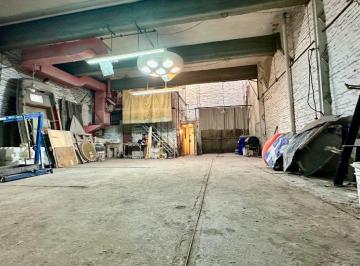 Bodega-Galpón , San Isidro · Galpón Zona Industrial. en 2 Plantas. Excelentes Accesos