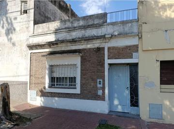 Casa de 4 ambientes, Rosario · Casa a Reciclar 1 Dormitorio