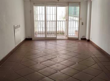 Departamento · 100m² · 4 Ambientes · Semipiso de 4 Amb. C/dep en Barrio Norte