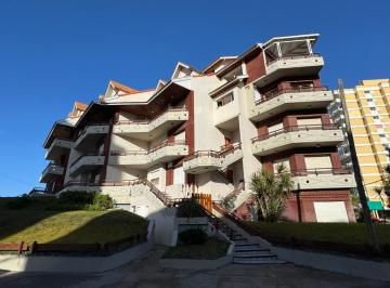 Departamento · 55m² · 2 Ambientes · 1 Cochera · Venta de Departamento 2 Ambientes, Zona Centro, Villa Gesell.