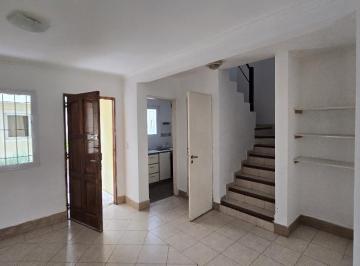 Casa · 63m² · 3 Ambientes · 1 Cochera · Casa Tipo Dùplex. Jardîn. Barrio Jardines de Escobar. Bajas Expensas. Amenities