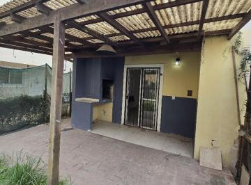 Casa · 63m² · 3 Ambientes · 1 Cochera · Casa Tipo Dùplex. Jardîn. Barrio Jardines de Escobar. Bajas Expensas. Amenities