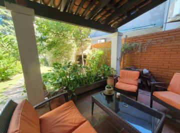 Casa · 140m² · 4 Ambientes · Casa en Venta en City Bell