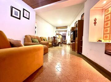 Departamento · 79m² · 3 Ambientes · Departamento 3 Ambientes Planta Baja C/ Patio en Barracas Venta