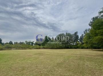 Terreno · 28000m² · Terreno en Venta en Av Caamaño, Pilar