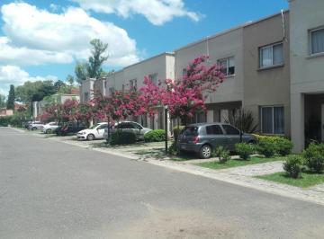 Departamento · 80m² · 3 Ambientes · 1 Cochera · Lemos Negocios Inmobiliarios - Lni 3 - Departamento con Jardin - Pellegrini Village