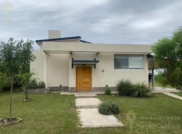 Casa · 154m² · 5 Ambientes · 1 Cochera · Exclusiva Propiedad a m del Rio|posta Carreta| Santa Rosa de Calamuchita