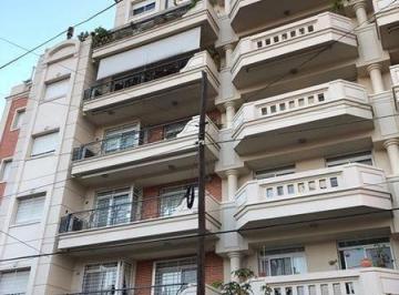 Departamento · 145m² · 5 Ambientes · 2 Cocheras · Departamento Semi Piso 5 Ambientes en Venta - Ramos Mejia