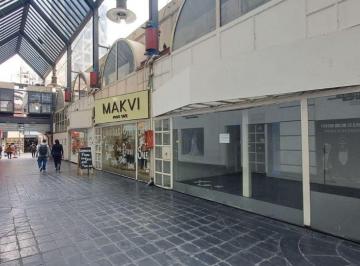 Oficina comercial de 3 ambientes, Córdoba · Local Comercial 15 y 17 en Alquiler, Centro. Galería Paseo de La Ciudad.
