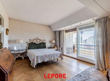 LEP-LE8-53440_2 · Único Piso de 5 Ambientes con Cochera Fija y Balcones Aterrazados