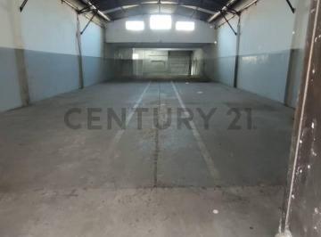 Bodega-Galpón · 377m² · Venta Galpon - Deposito Villa Luzuriaga