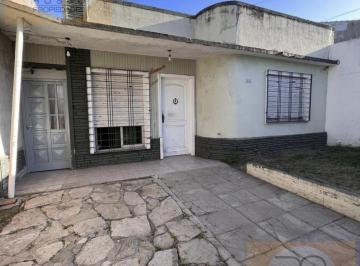 Casa · 120m² · 3 Ambientes · 1 Cochera · Casa 3 Ambientes y Departamento 2 Ambientes en Venta - Villa Sarmiento