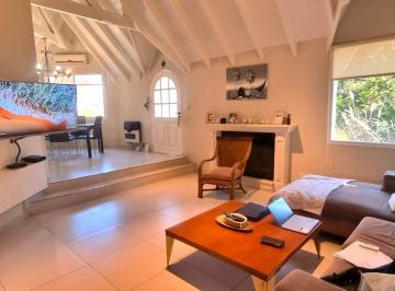 living · Casa en Venta 4 Ambientes en Campo Chico Country Club