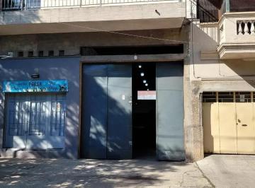 Depósito · 90m² · Depósito en Alquiler - 1 Baño - Villa Lugano