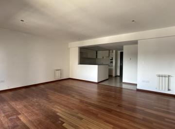 Departamento · 87m² · 3 Ambientes · 1 Cochera · Venta Departamento 2 Dorm. con Cochera en Barrio Martin