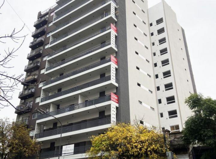 EMPRENDIMIENTO-LEP-LE5-406_2_1787162498 · Av Independencia 1977 - San Cristobal - Capital Federal