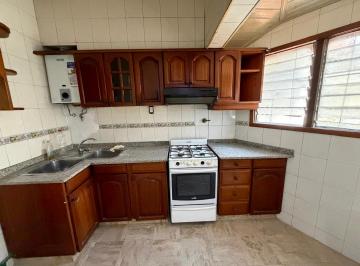 PH · 33m² · 3 Ambientes · PH en Villa Dominico