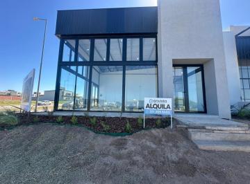Local comercial · 83m² · 3 Ambientes · Local en Docta Boulevard