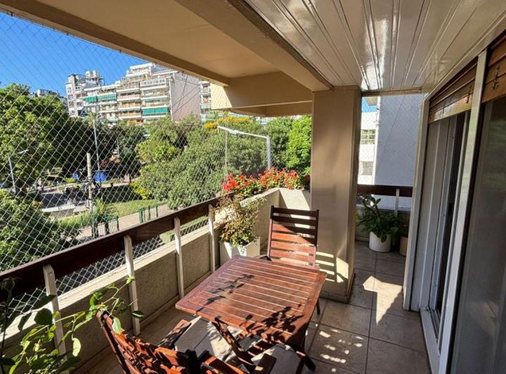 Venta de Departamento de 5 Ambientes en Flores, Capital Federal