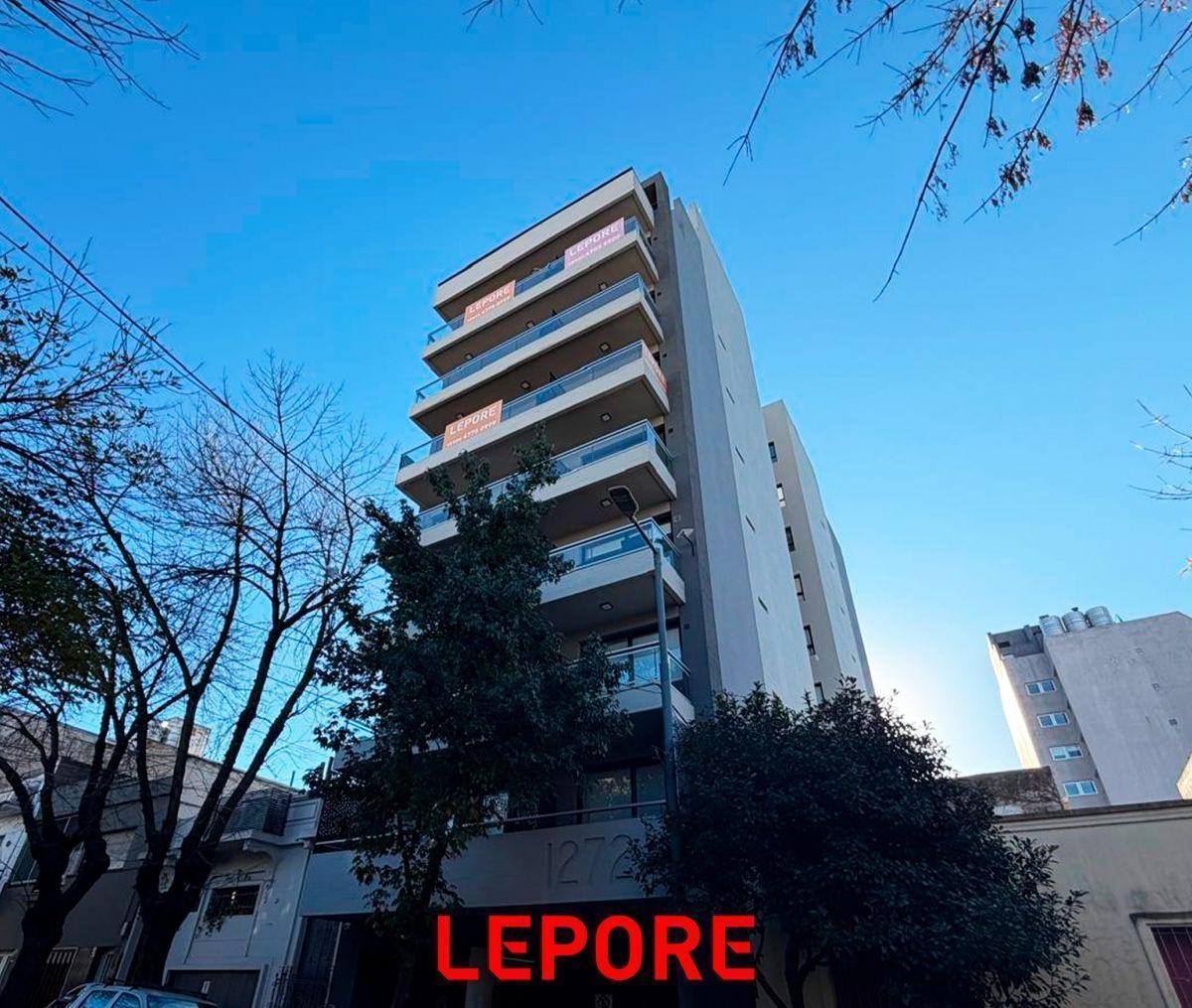 ARAOZ 1268. Entre Av. cÓrdoba y Cabrera