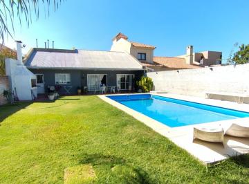 Casa · 525m² · 6 Ambientes · 1 Cochera · Casa en San Bernardo (Lujan)