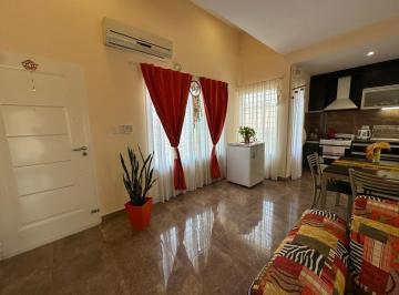 Casa · 111m² · 4 Ambientes · Venta Casa de 2 Dorm. Apto Crédito en Pueblo Esther