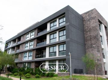 Departamento · 77m² · 4 Ambientes · 1 Cochera · Departamento de 2 Dorm. en Venta en Manantiales 1