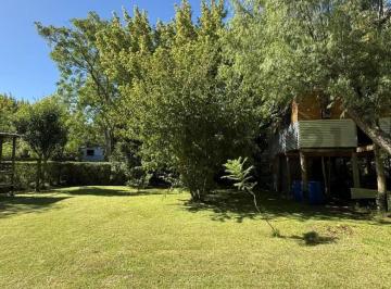 Casa · 65m² · 3 Ambientes · Casa en Venta en Isla Santiago - Barrio "Los Ciruelos" - Ensenada.