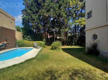 Casa · 200m² · 7 Ambientes · 2 Cocheras · Casa - Pilar - Venta