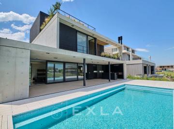 Casa · 435m² · 5 Ambientes · 4 Cocheras · Casa en Alquiler en El Yacht, Nordelta, Tigre