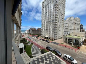 Departamento · 46m² · 4 Ambientes · Departamento en Península