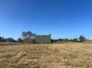 Terreno · 720m² · Terreno de 720 m² Mar Chiquita, a m del Arroyo Vivorata