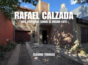 Casa · 240m² · 4 Ambientes · 4 Cocheras · Casa en Venta en R. Calzada
