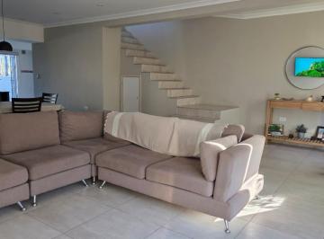 Casa de 4 ambientes, Mar del Plata · Casa en Alquiler Faro Norte