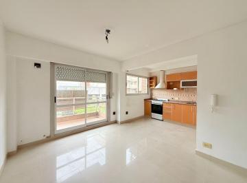 Departamento · 43m² · 2 Ambientes · Venta Depto 2 Amb Balcon Al Frente Moron