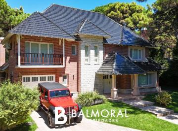 BML-BML-1281_2 · Casa en Venta de 5 Ambientes en Norte Tennis, Pinamar Norte.