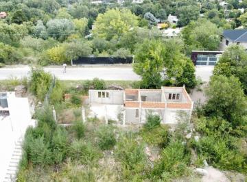 MUN-MUN-1703_2 · Terreno con Casa a Terminar en Venta en Calle Los Pinos, Potrero de Los Funes
