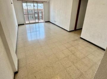 Imagen1 · Alquilo 4 Amb E Terno Cochera Plaza Mitre