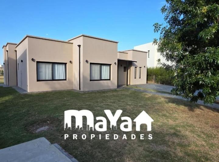 Casa · 151m² · 4 Ambientes
