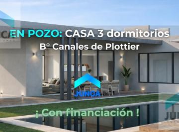 Casa · 156m² · 6 Ambientes · 2 Cocheras · Casa en Pozo - Financiada - Canales de Plottier