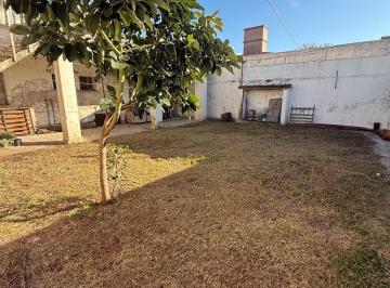 Casa · 184m² · 4 Ambientes · 1 Cochera · Oportunidad de un Inmueble a Reciclar