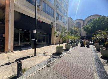 Local comercial de 10 ambientes, Balvanera · Gran Local Comercial a La Vuelta del Shopping Abasto Puede Ser Local o Deposito 500 m