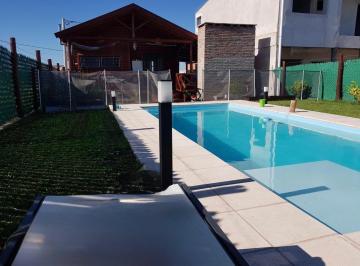 Casa de 3 ambientes, San Benito · Hermosa Cabaña de Madera Ubicada en Barrio Solvencia, a 20 Minutos de Paraná