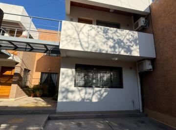 Departamento de 4 ambientes, Guaymallén · Barrio Villa Azcuénaga Sur