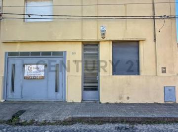 Casa · 250m² · 6 Ambientes · 2 Cocheras · Venta Casa Tolosa 3 Dorm.