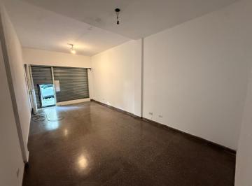 Local comercial · 25m² · 1 Ambiente · Local Comercial en Alquiler Sobre Calle 9 | Impecable Planta Libre con Vidriera