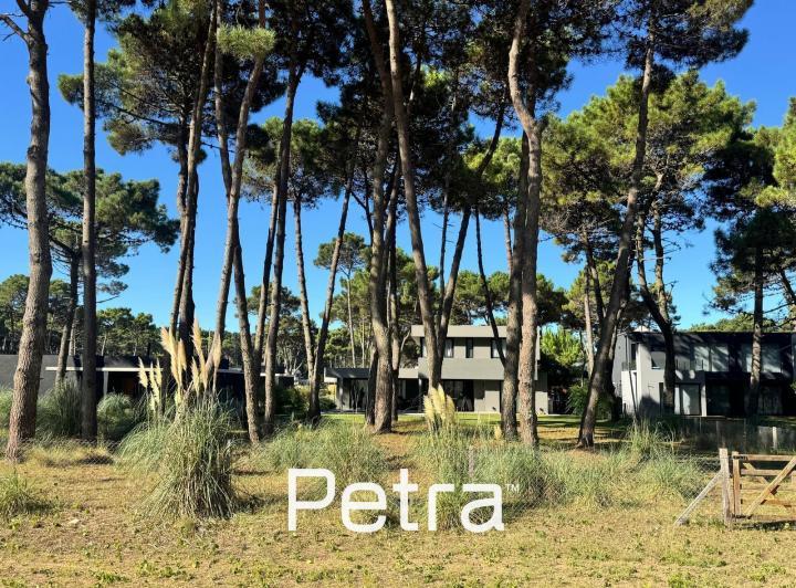 Terreno · 713m²