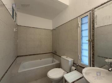 PH · 120m² · 4 Ambientes · 1 Cochera · Venta PH 4 Ambientes a Refaccionar, Zona Parque Cha