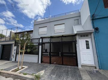 PH · 120m² · 5 Ambientes · 1 Cochera · Venta PH 5 Ambientes Patio Jardin Cochera Parque Cha